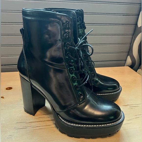 Black Bershka boots Women’s Block Heels Platform Patent Ankle Combat Boots - Picture 1 of 14